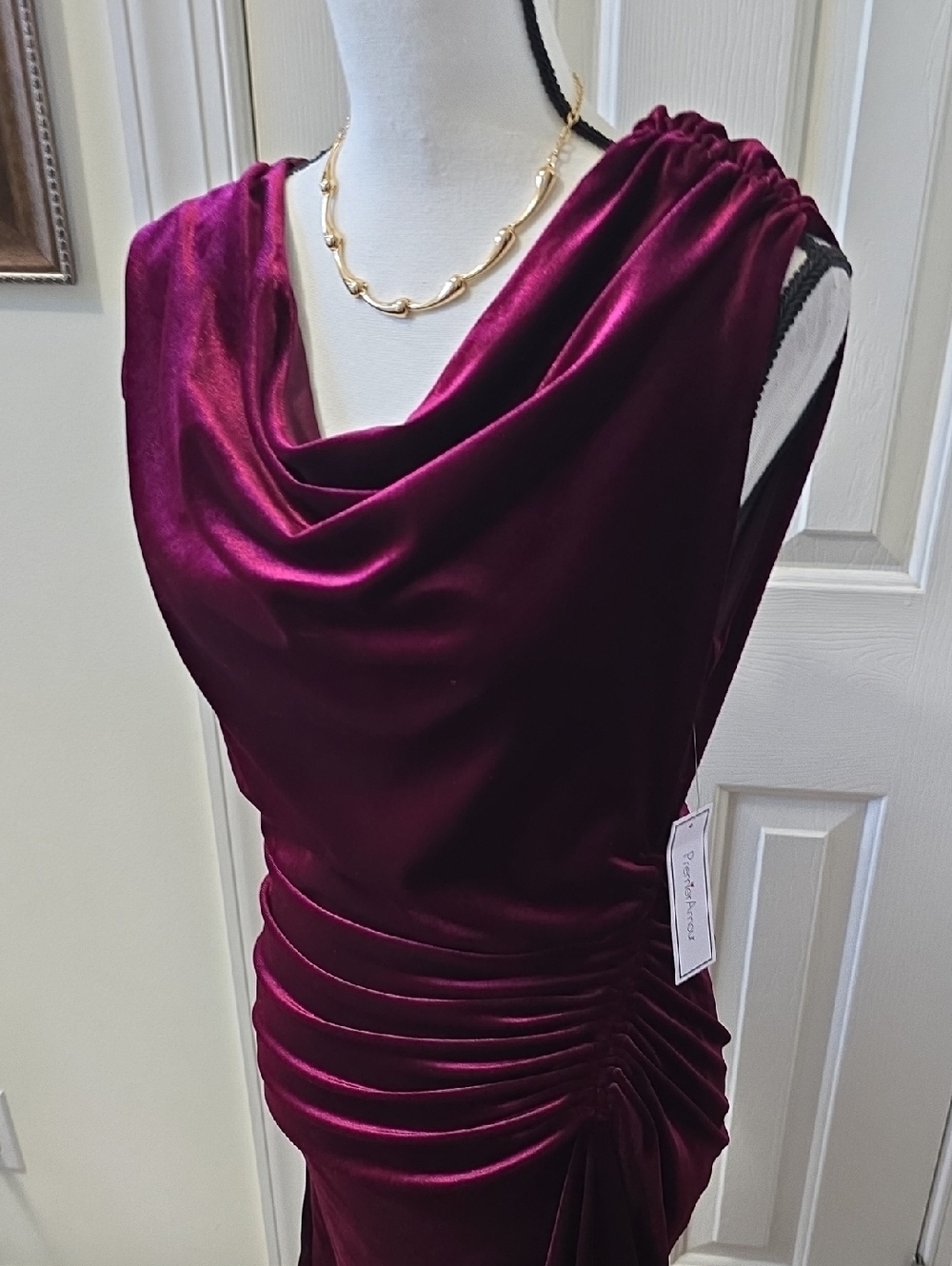 PREMIER AMOUR BRAND WOMEN'S BURGUNDY LINED VELVETEEN FANCY SHORT DRESS SIZE 10